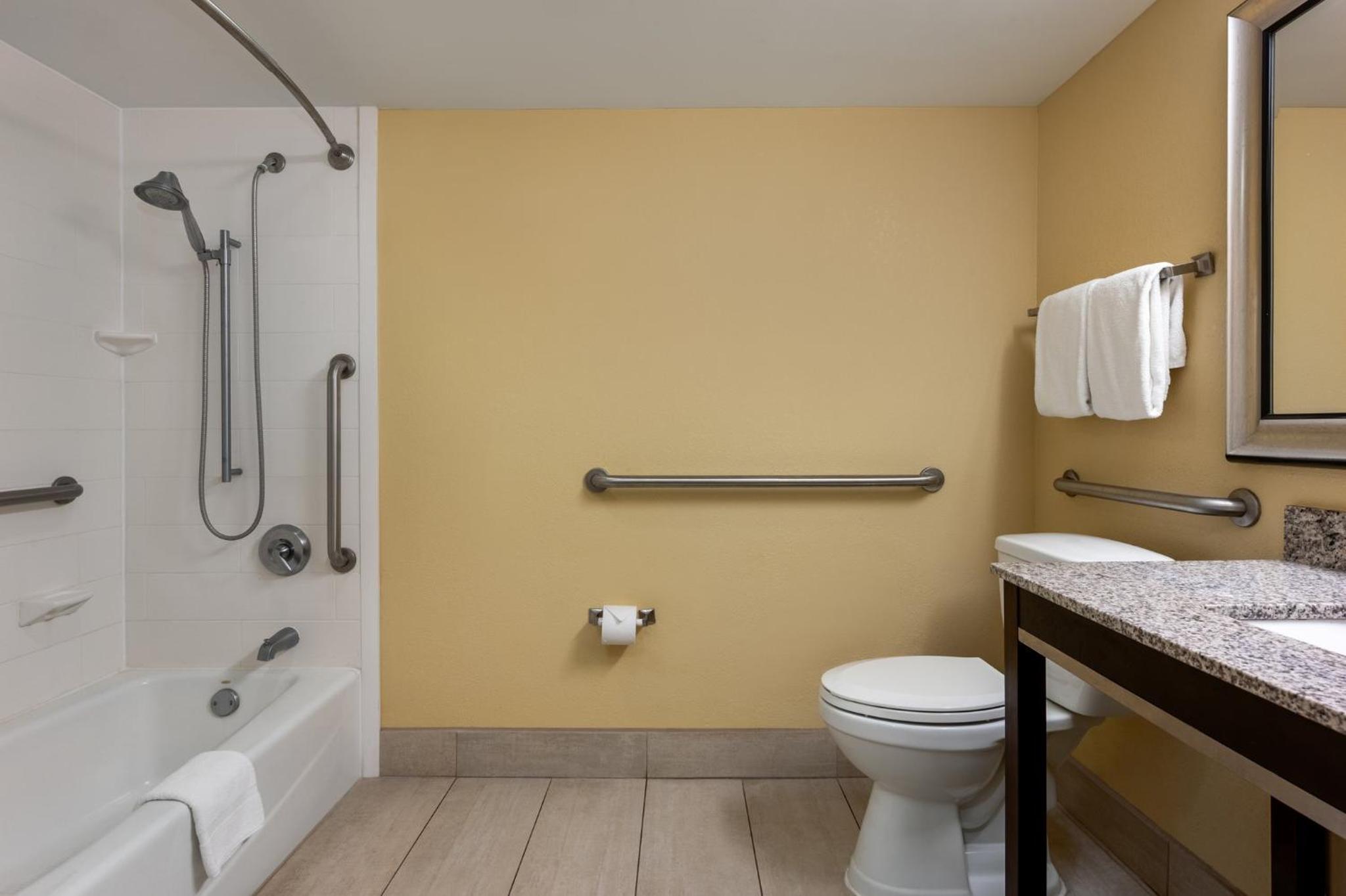 holiday inn express tallahassee i 10 e by ihg