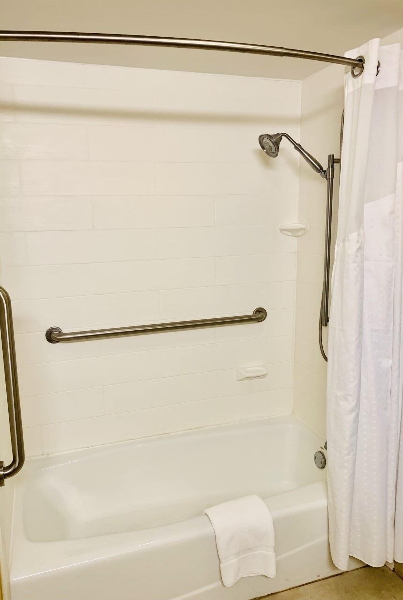 holiday inn express tallahassee i 10 e by ihg