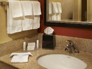 courtyard by marriott des moines west clive