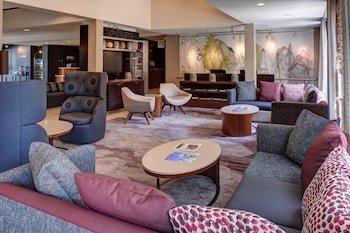 courtyard by marriott des moines west clive