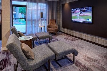 courtyard by marriott des moines west clive