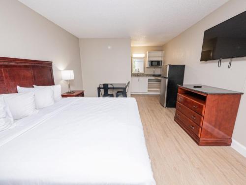 Stayable Lakeland,Near Lakeland Square Mall,2 star