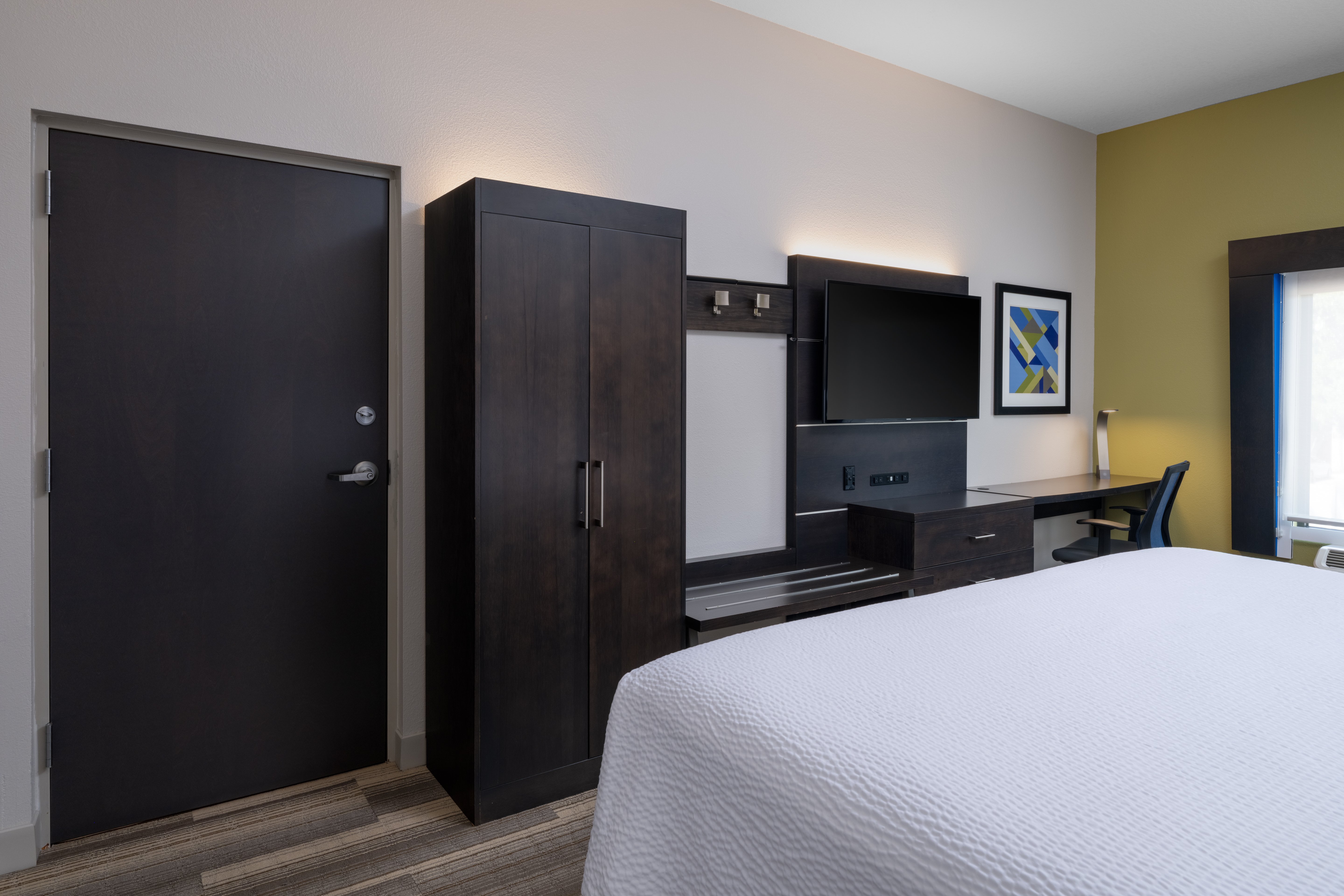 holiday inn express and suites lakeland south by ihg