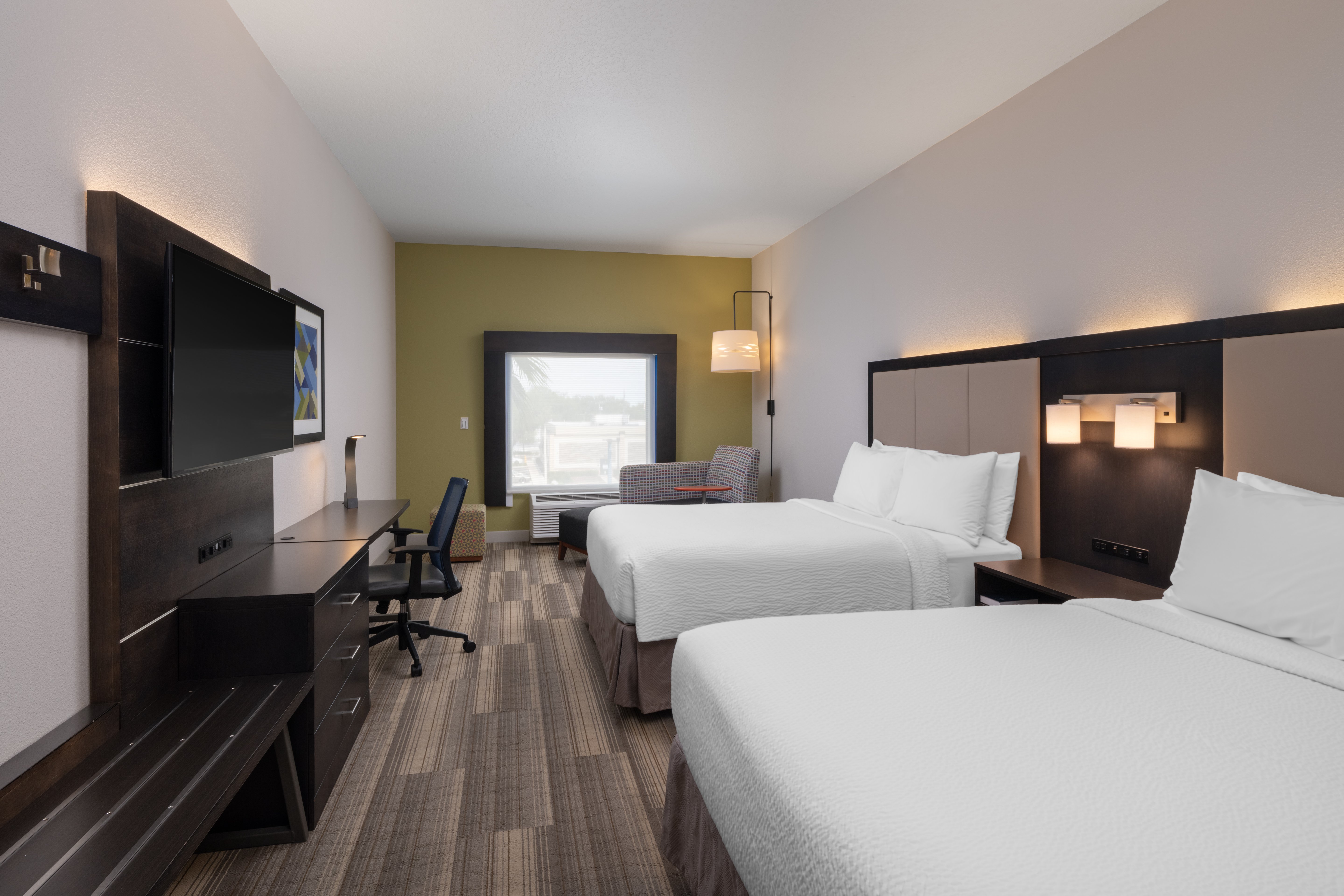 holiday inn express and suites lakeland south by ihg