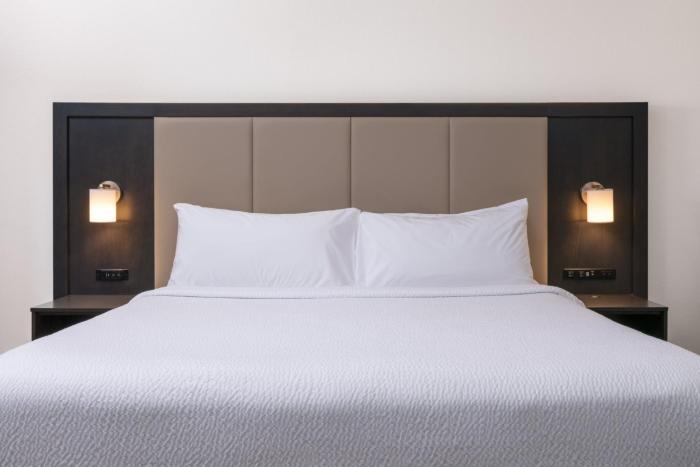 holiday inn express and suites lakeland south by ihg