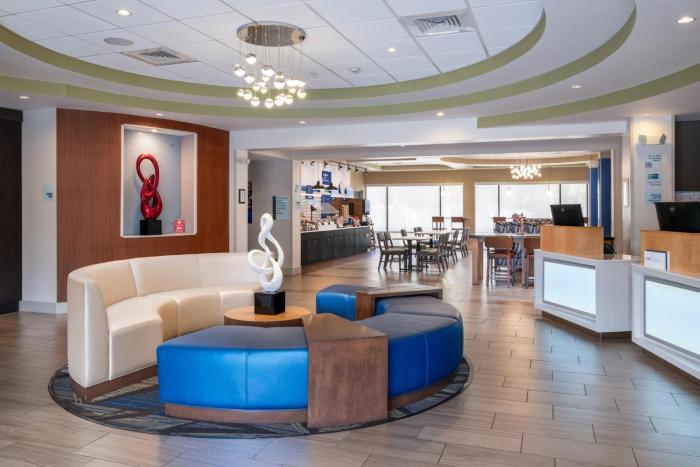 holiday inn express and suites lakeland south by ihg