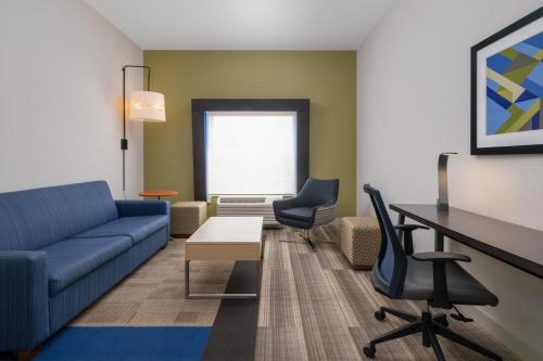 holiday inn express and suites lakeland south by ihg