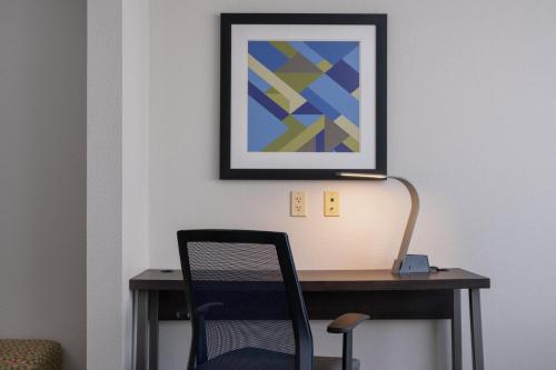 holiday inn express and suites lakeland south by ihg