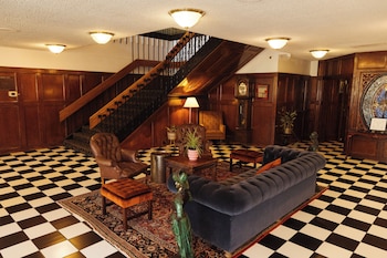 The Boulder Broker,Boulder County>>Boulder,4 star