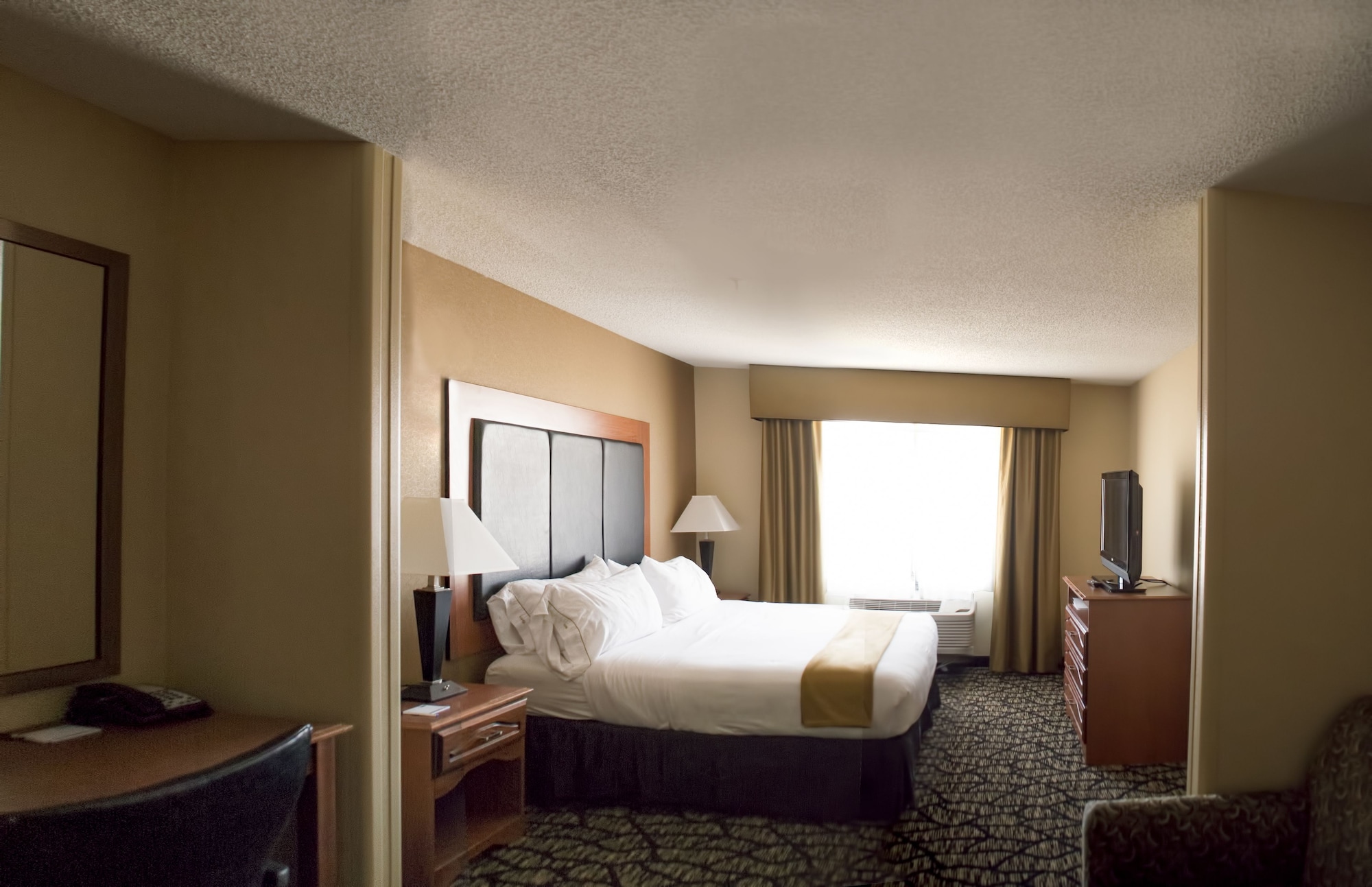 holiday inn express and suites grand junction by ihg
