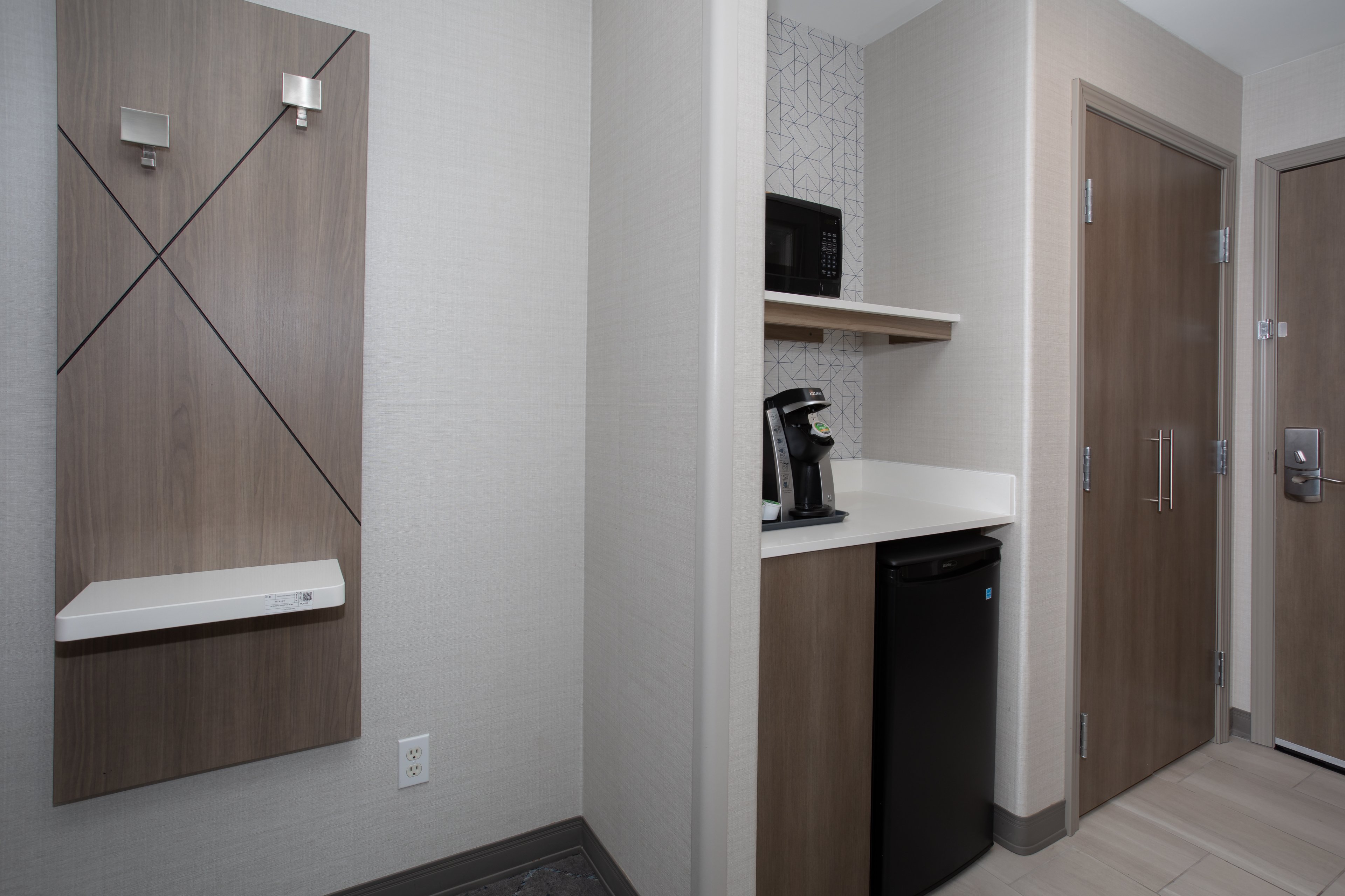 holiday inn express and suites grand junction by ihg
