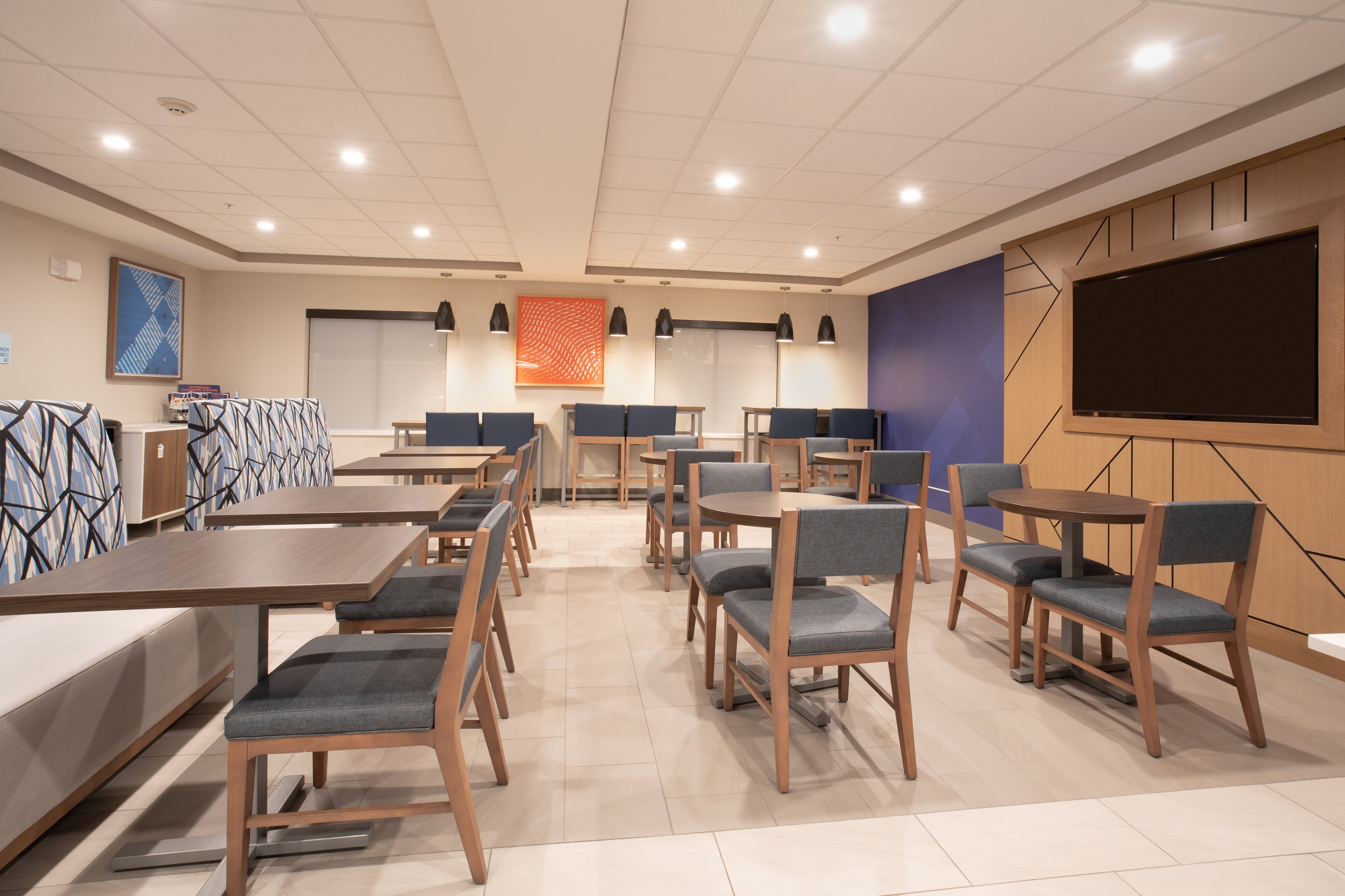holiday inn express and suites grand junction by ihg