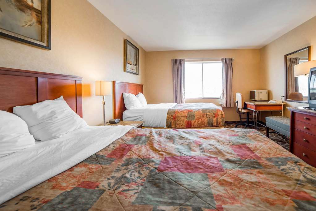rodeway inn and suites nampa