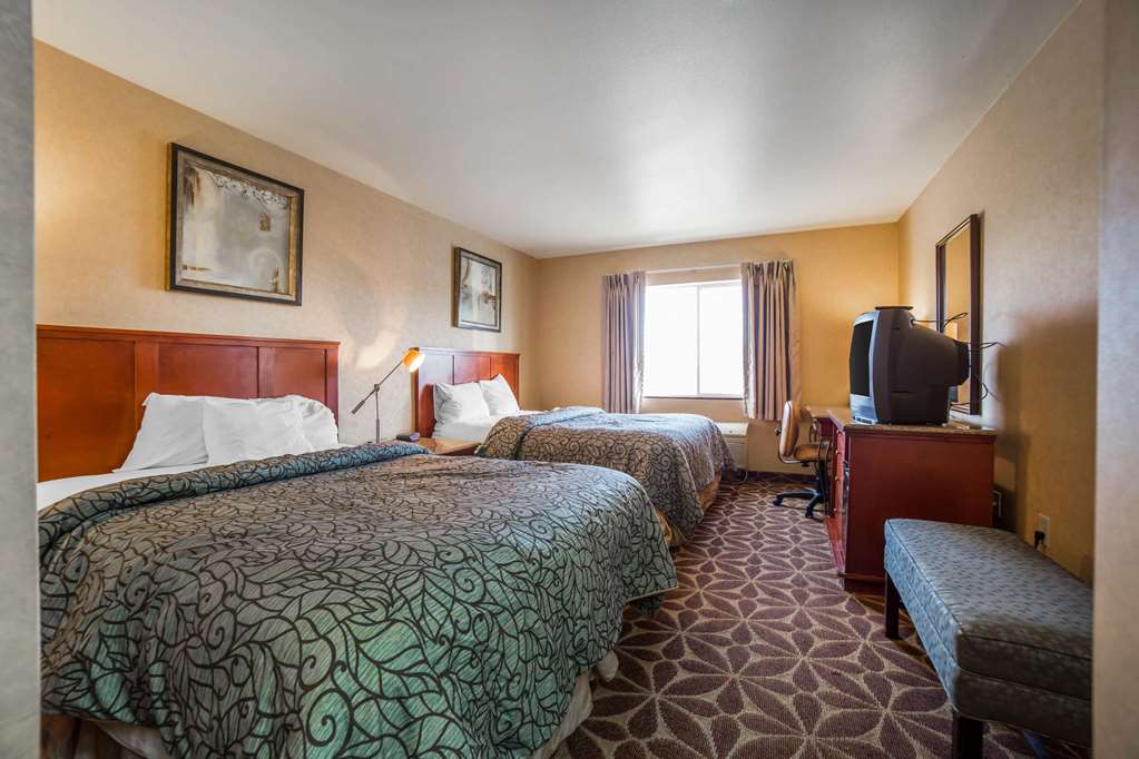 rodeway inn and suites nampa