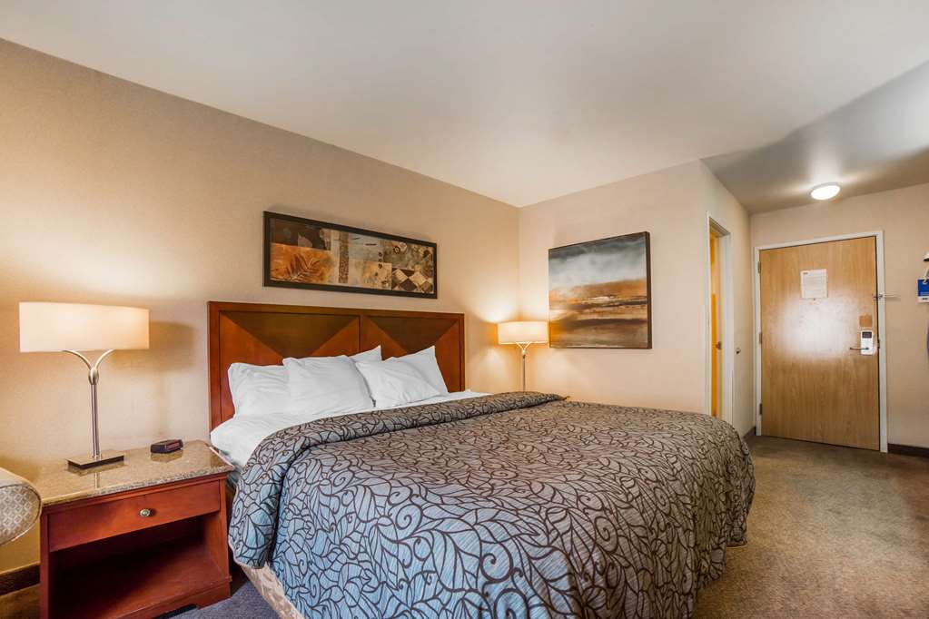 rodeway inn and suites nampa