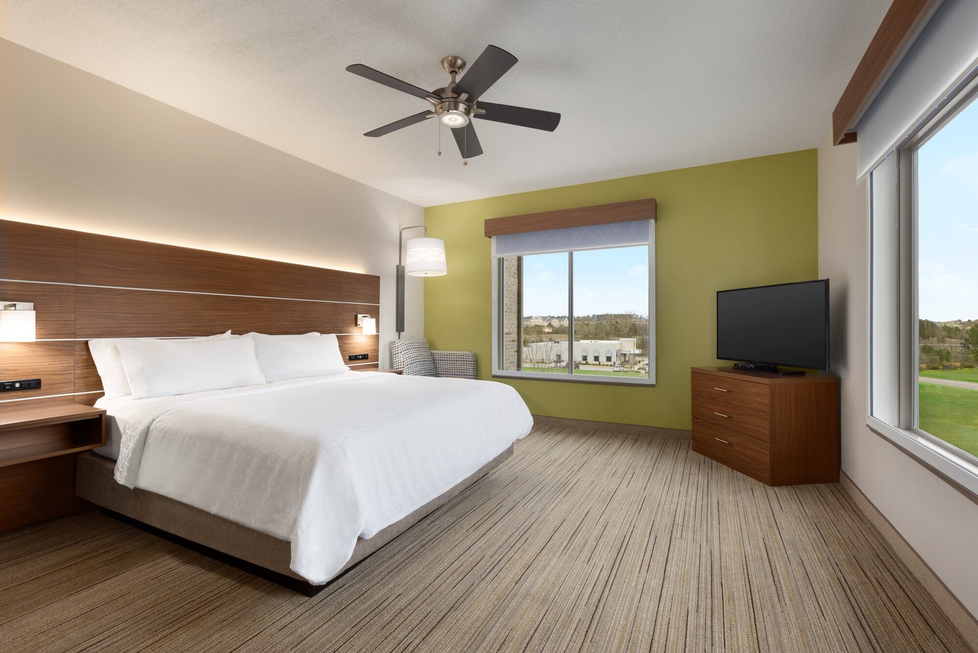 holiday inn express hotel and suites of opelika auburn by ihg