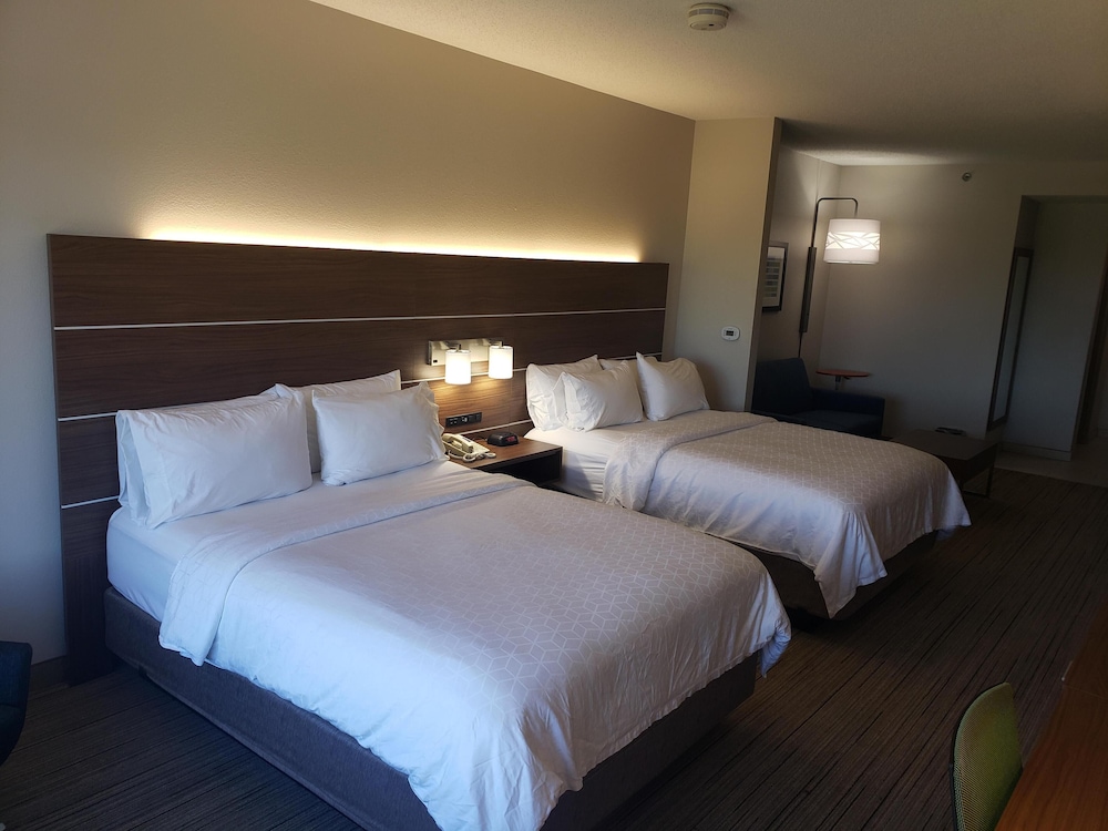 holiday inn express hotel and suites of opelika auburn by ihg