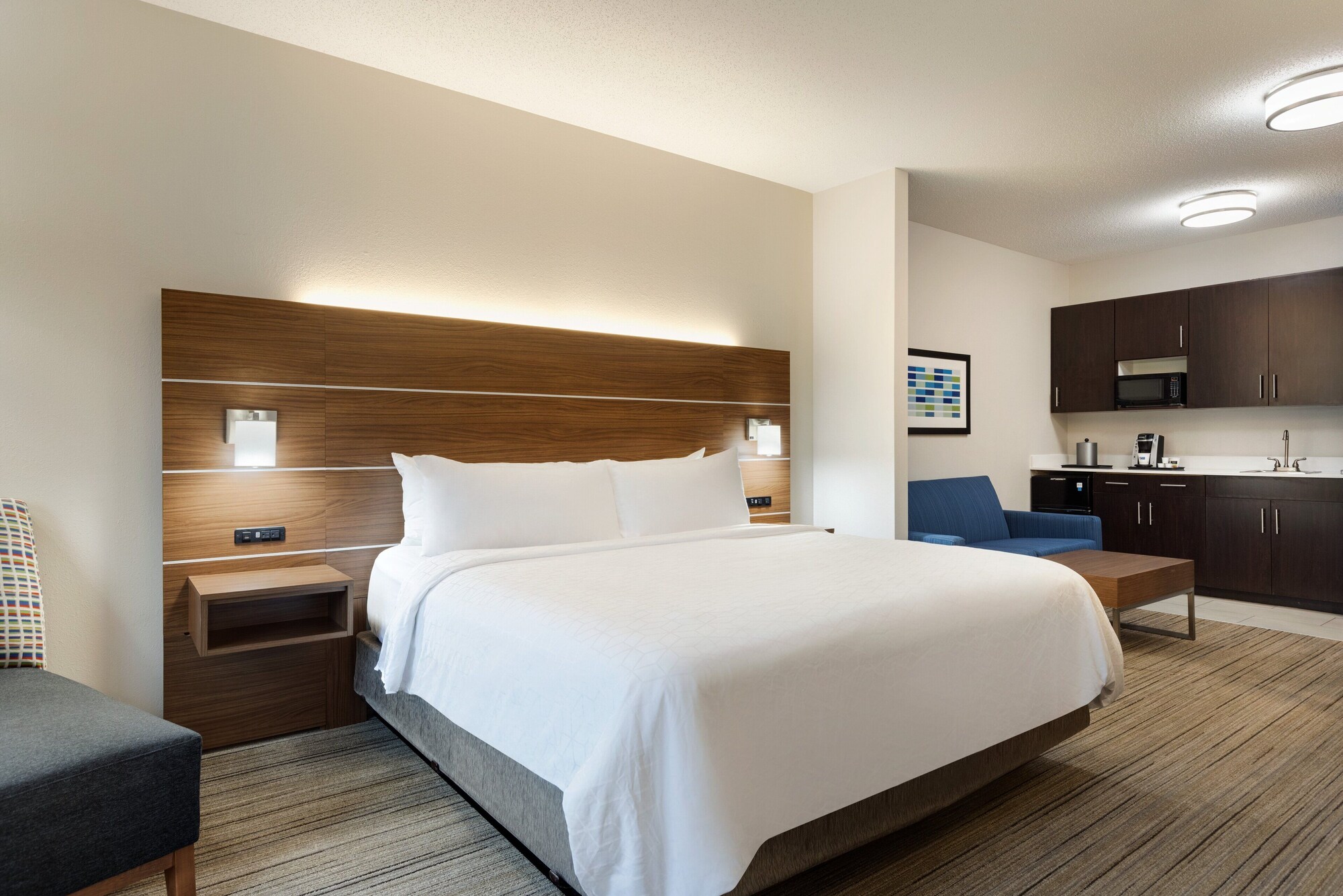 holiday inn express hotel and suites of opelika auburn by ihg