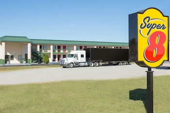Super 8 By Wyndham Ashburn,Sylvester>>Ashburn,2 star