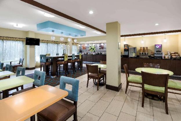 la quinta inn and suites by wyndham lagrange i 85