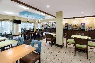 la quinta inn and suites by wyndham lagrange i 85