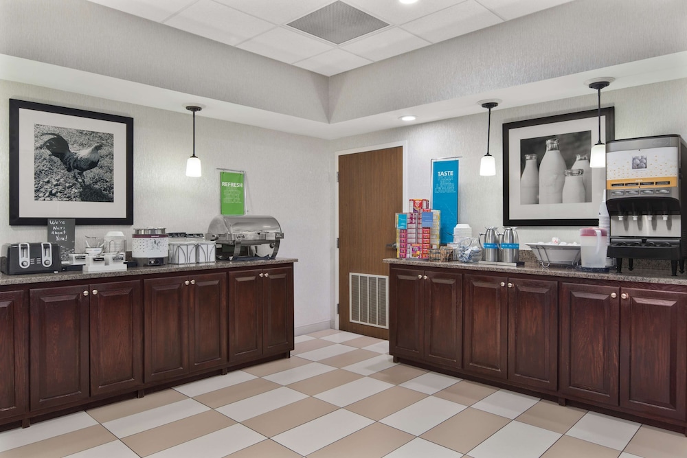 hampton inn lagrange near callaway gardens