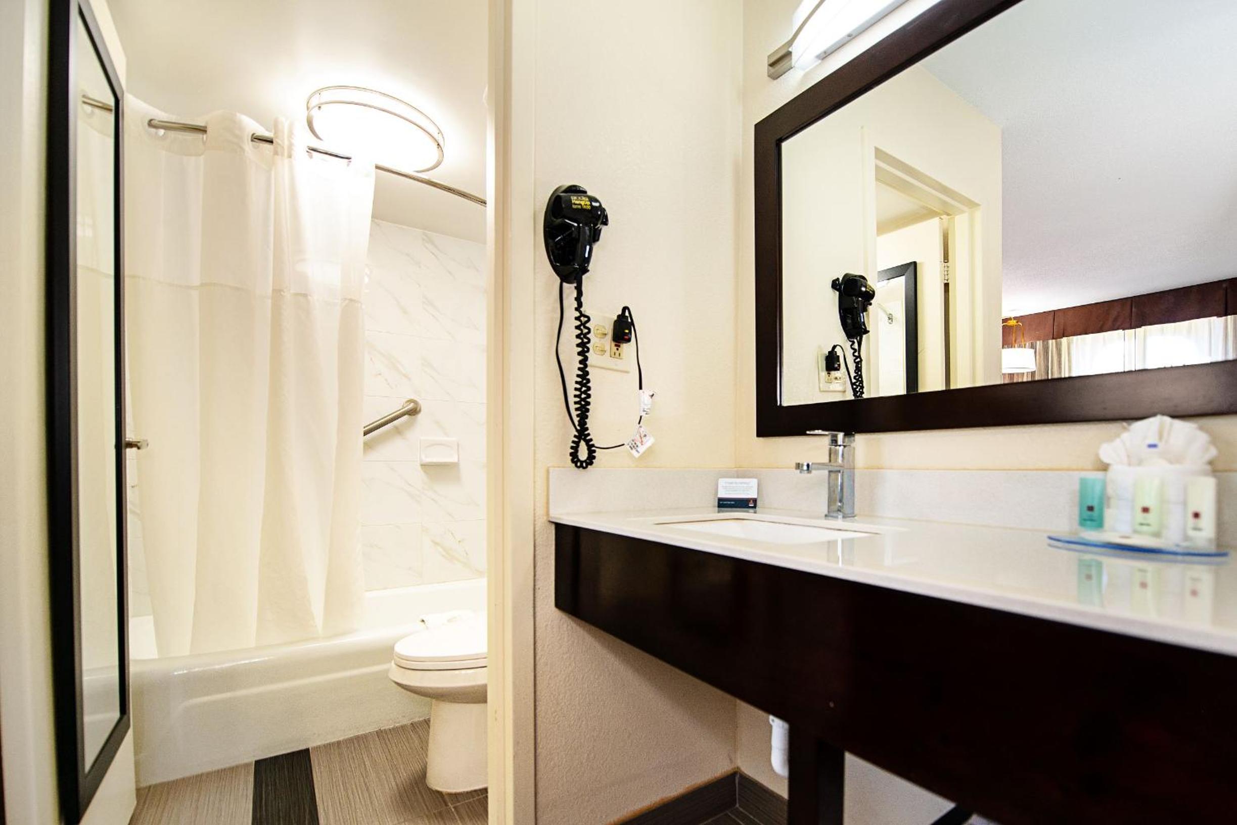 hampton inn lagrange near callaway gardens
