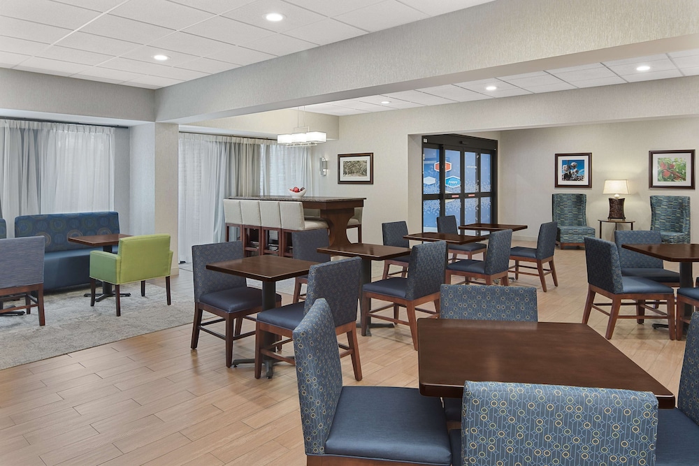 hampton inn lagrange near callaway gardens