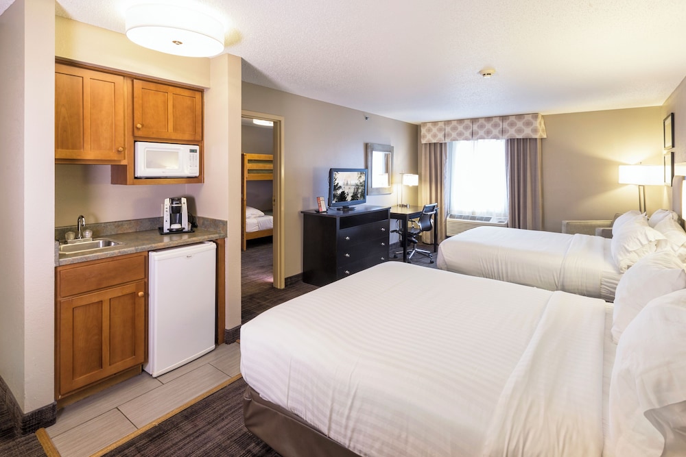 holiday inn express and suites st joseph by ihg