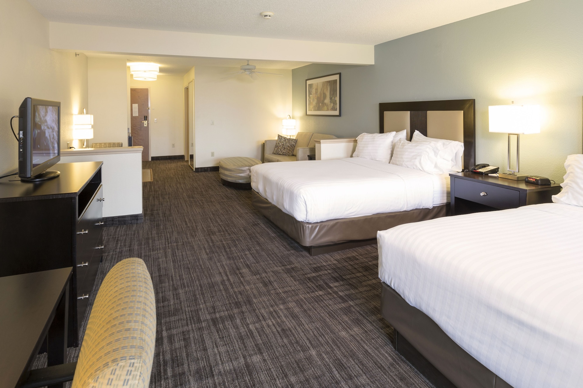 holiday inn express and suites st joseph by ihg