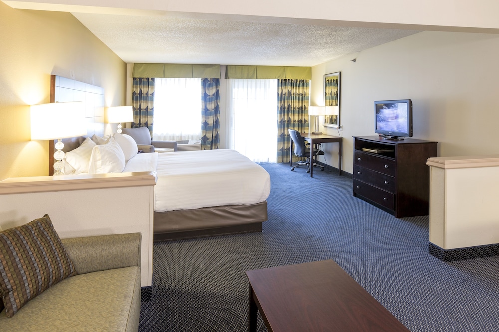 holiday inn express and suites st joseph by ihg