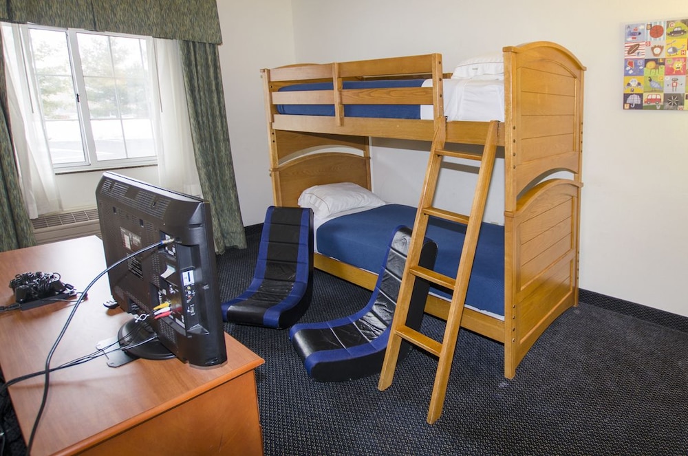 holiday inn express and suites st joseph by ihg