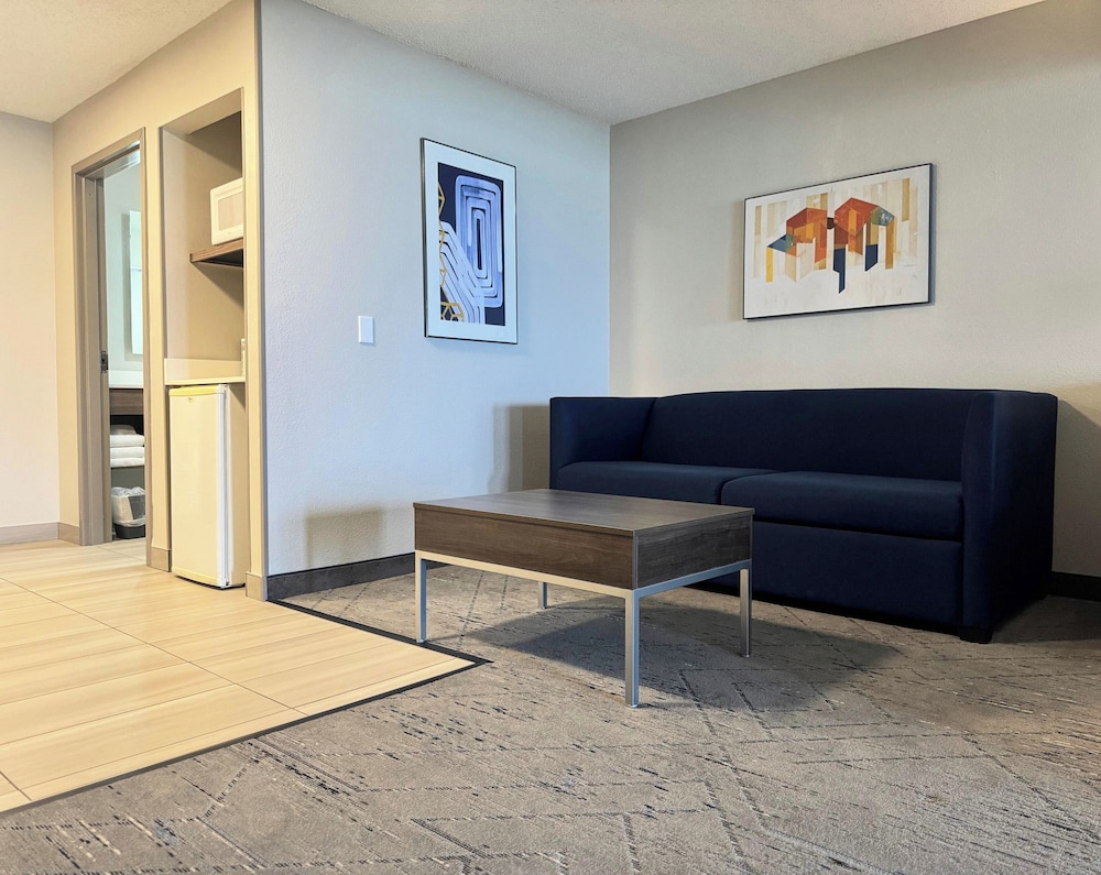 holiday inn express and suites st joseph by ihg