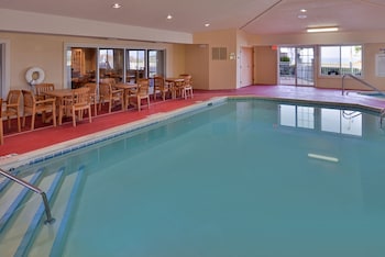 Holiday Inn Express & Suites St Joseph By Ihg,Saint Joseph>>Benton Harbor,3 star