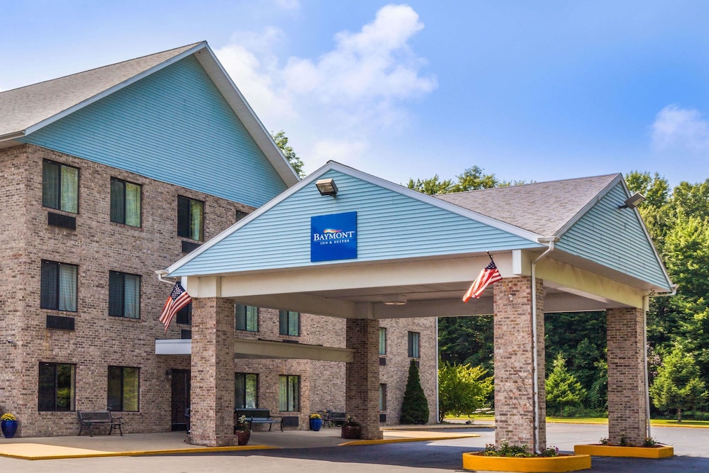 Baymont By Wyndham New Buffalo,Michigan>>Benton Harbor,3 star