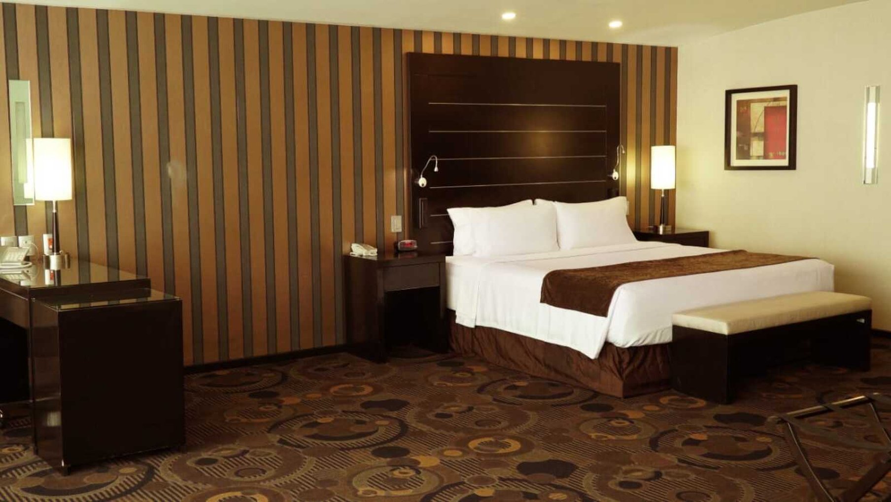 crowne plaza toluca lancaster by ihg