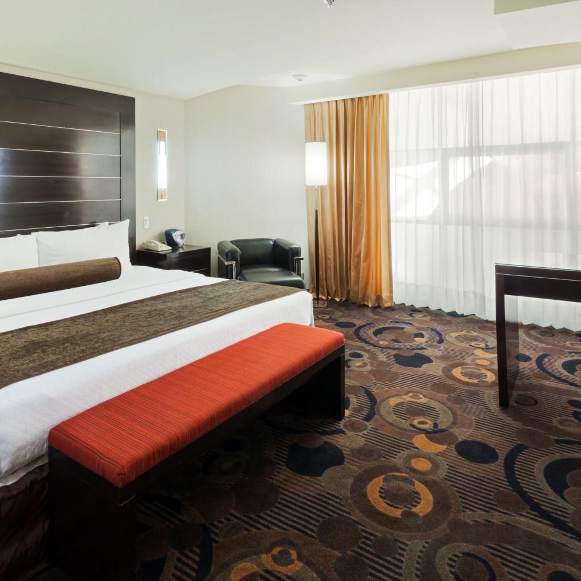 crowne plaza toluca lancaster by ihg