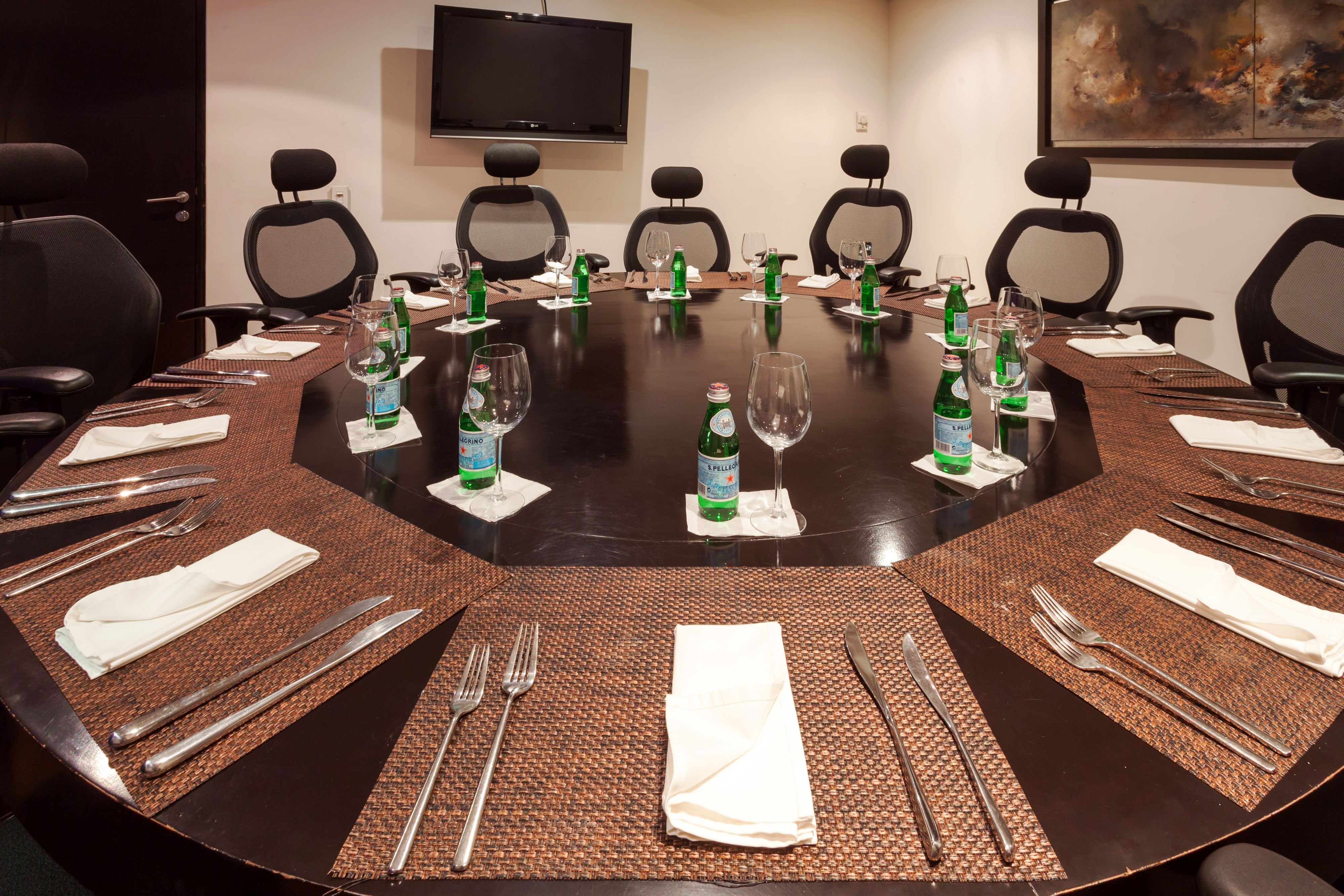 crowne plaza toluca lancaster by ihg