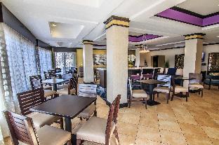 holiday inn express and suites farmington by ihg