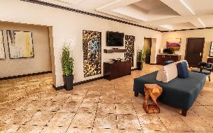 holiday inn express and suites farmington by ihg