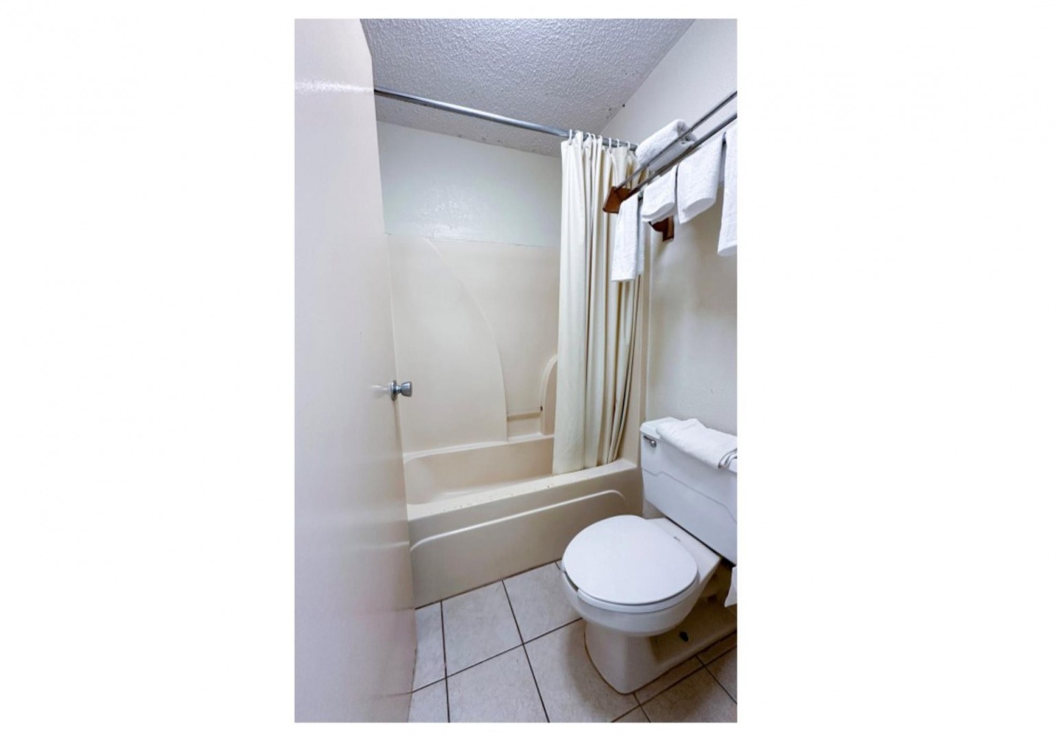 super inn and suites by oyo milledgeville
