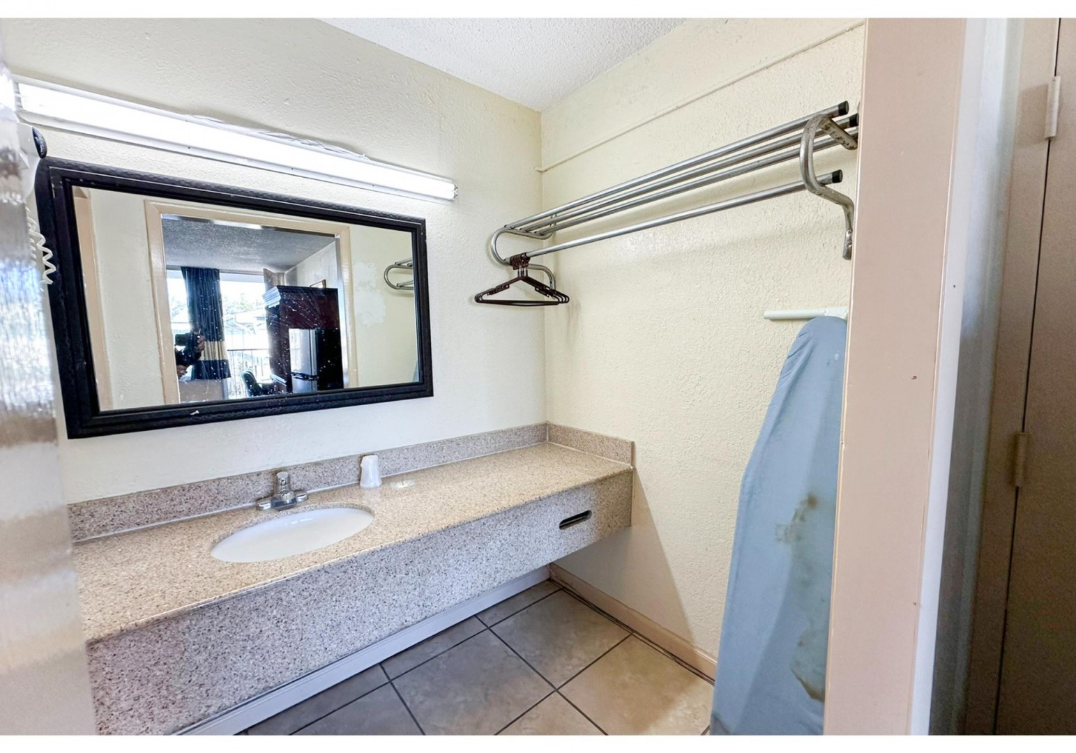 super inn and suites by oyo milledgeville