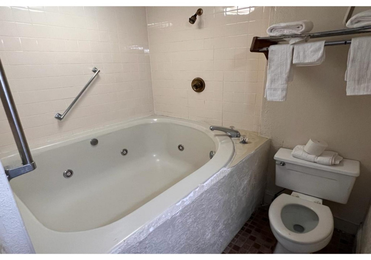 super inn and suites by oyo milledgeville