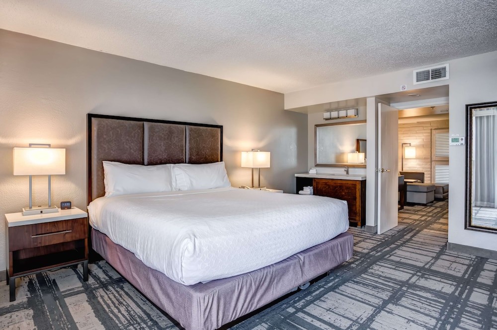 embassy suites by hilton orlando international dr conv ctr