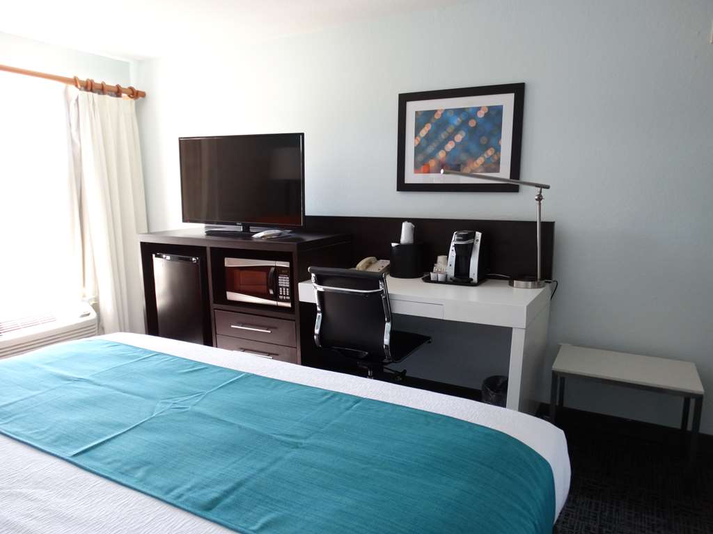 best western plus kissimmee lake buena vista south inn and suites