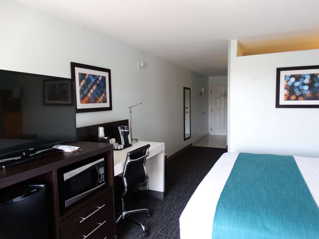 best western plus kissimmee lake buena vista south inn and suites
