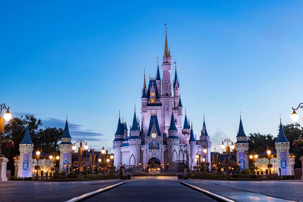 best western plus kissimmee lake buena vista south inn and suites