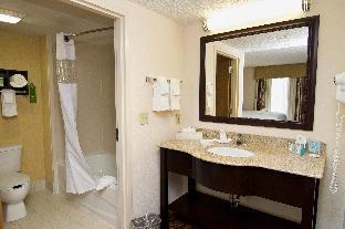 hampton inn and suites orlando intl dr n