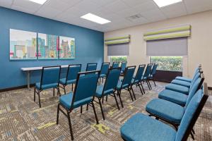 hampton inn and suites orlando intl dr n