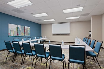 hampton inn and suites orlando intl dr n